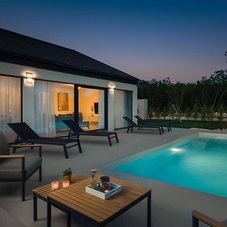 Bandelli Villas Oklaj Екстер'єр фото