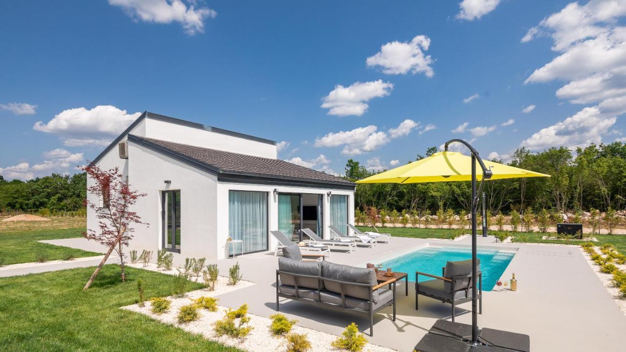 Bandelli Villas Oklaj Екстер'єр фото