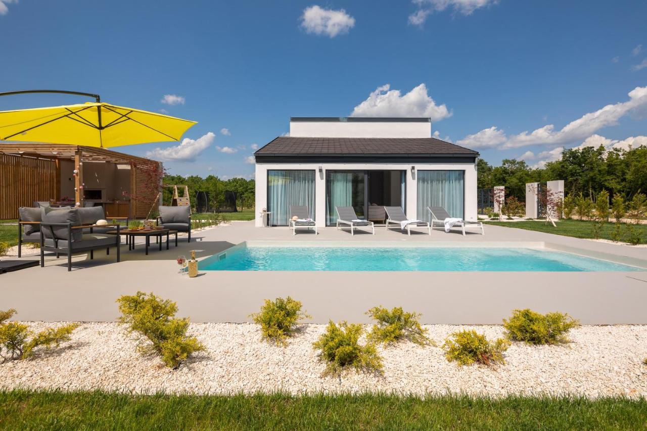 Bandelli Villas Oklaj Екстер'єр фото