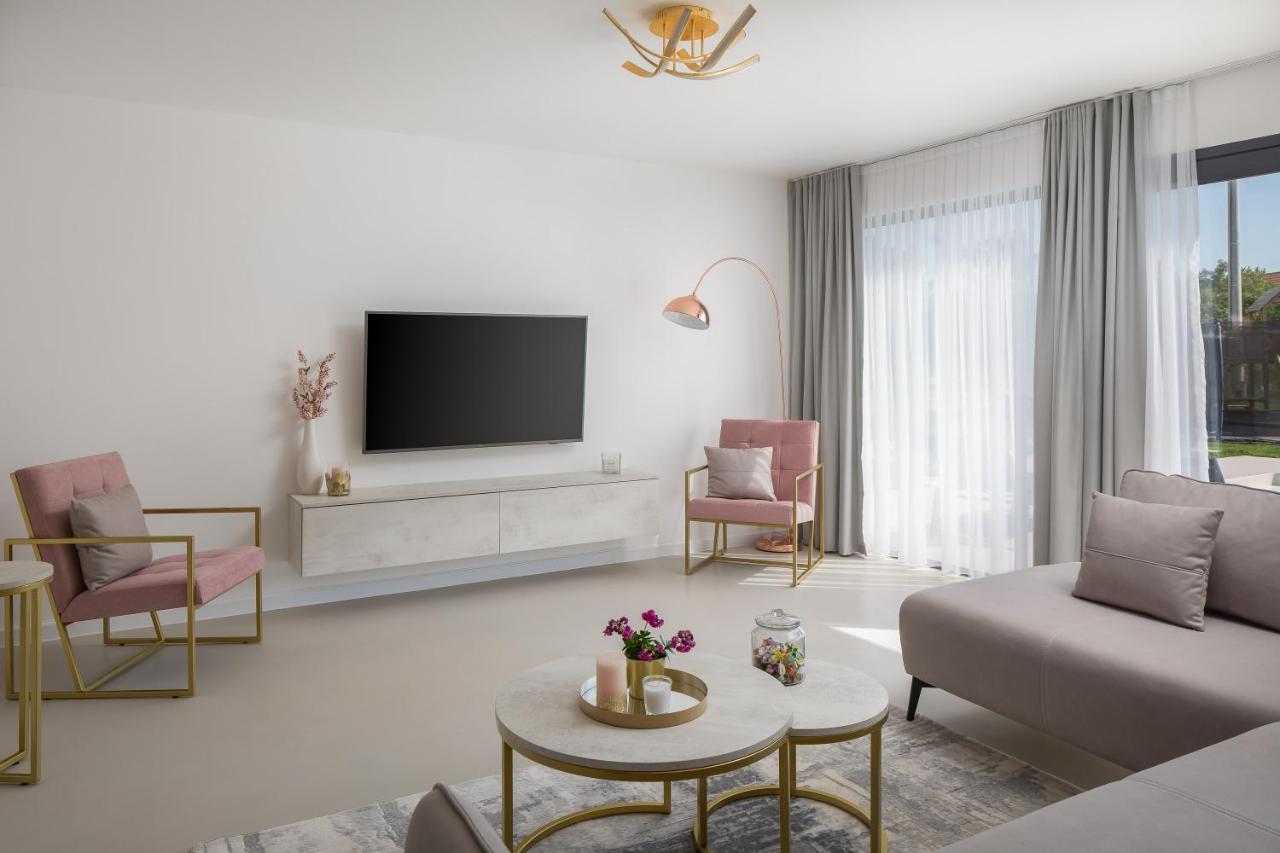 Bandelli Villas Oklaj Екстер'єр фото