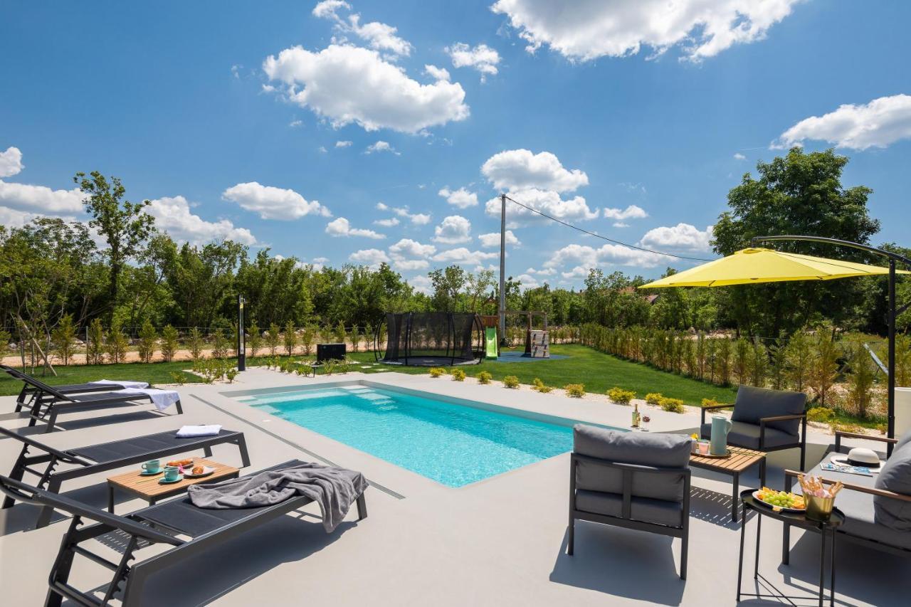 Bandelli Villas Oklaj Екстер'єр фото