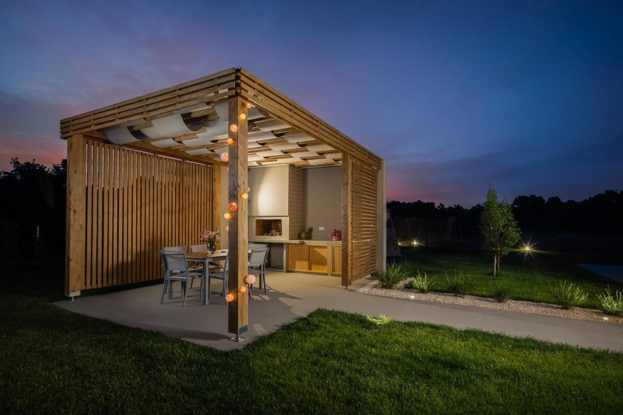 Bandelli Villas Oklaj Екстер'єр фото