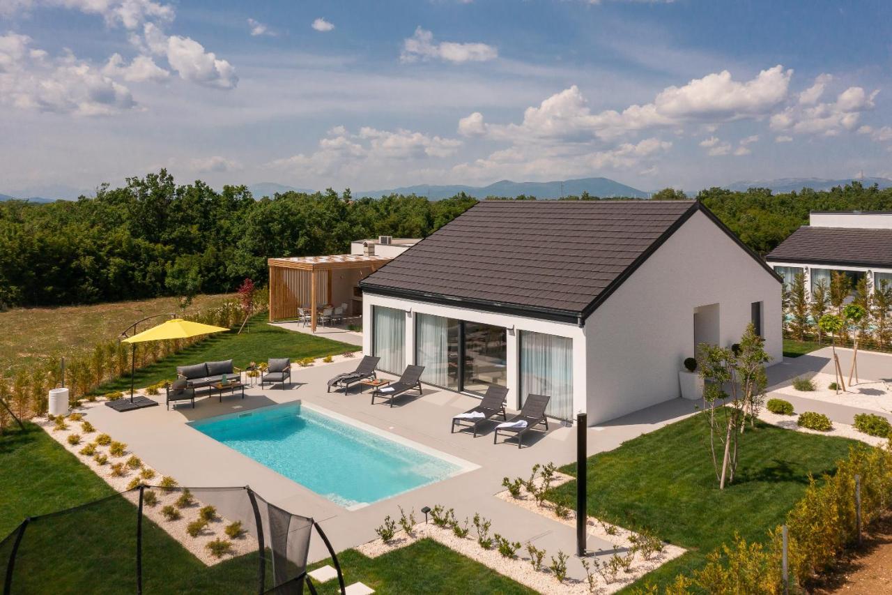Bandelli Villas Oklaj Екстер'єр фото